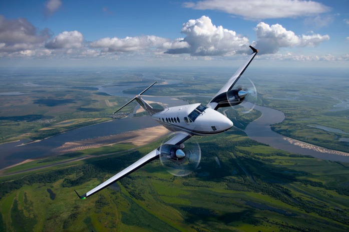 0446 Beechcraft_King_Air_250.jpg